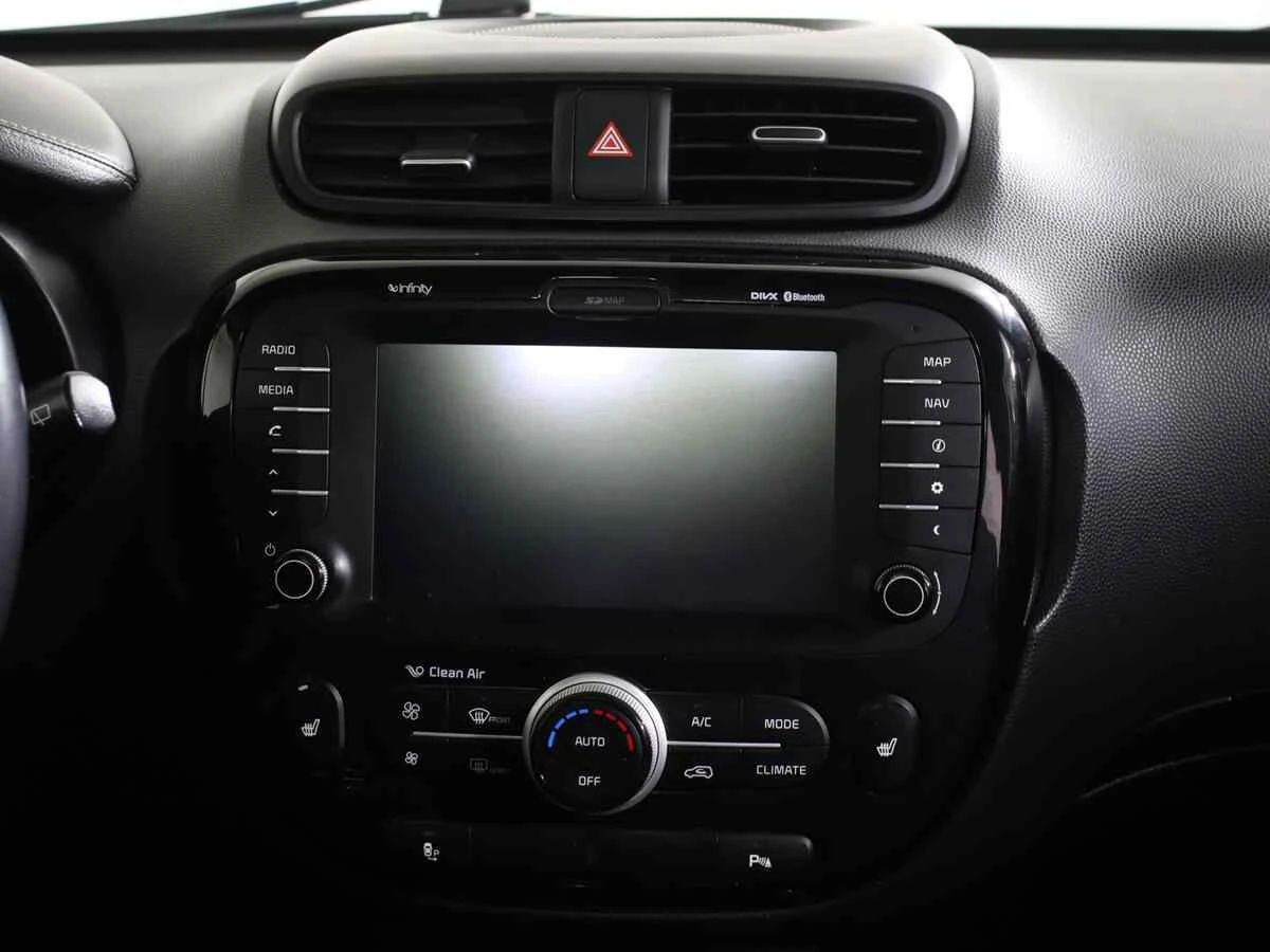 KIA Soul, Белый, 2015, Автоматическая, 124 л.с., цена от 1 000 000 руб.