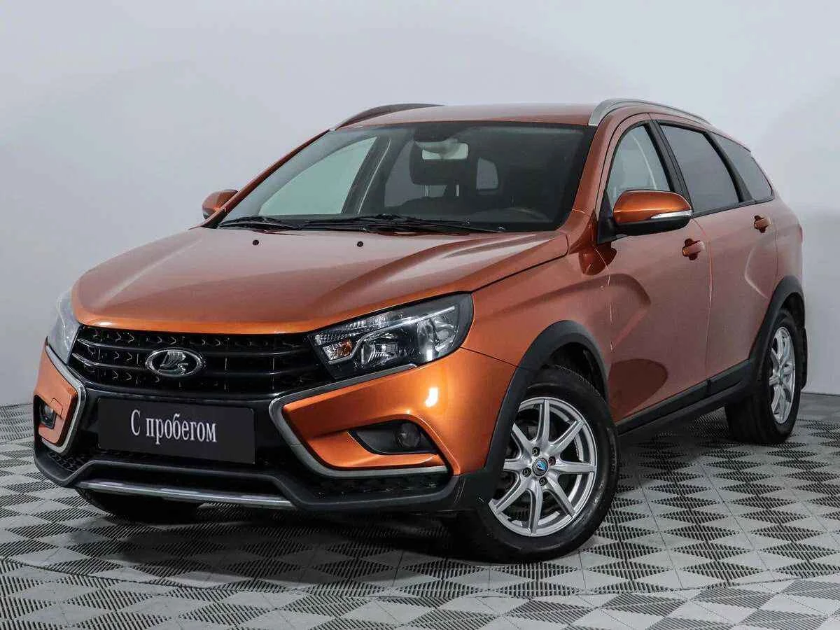 LADA Vesta SW Cross, Оранжевый, 2018, Робот, 122 л.с., цена от 660 000 руб.