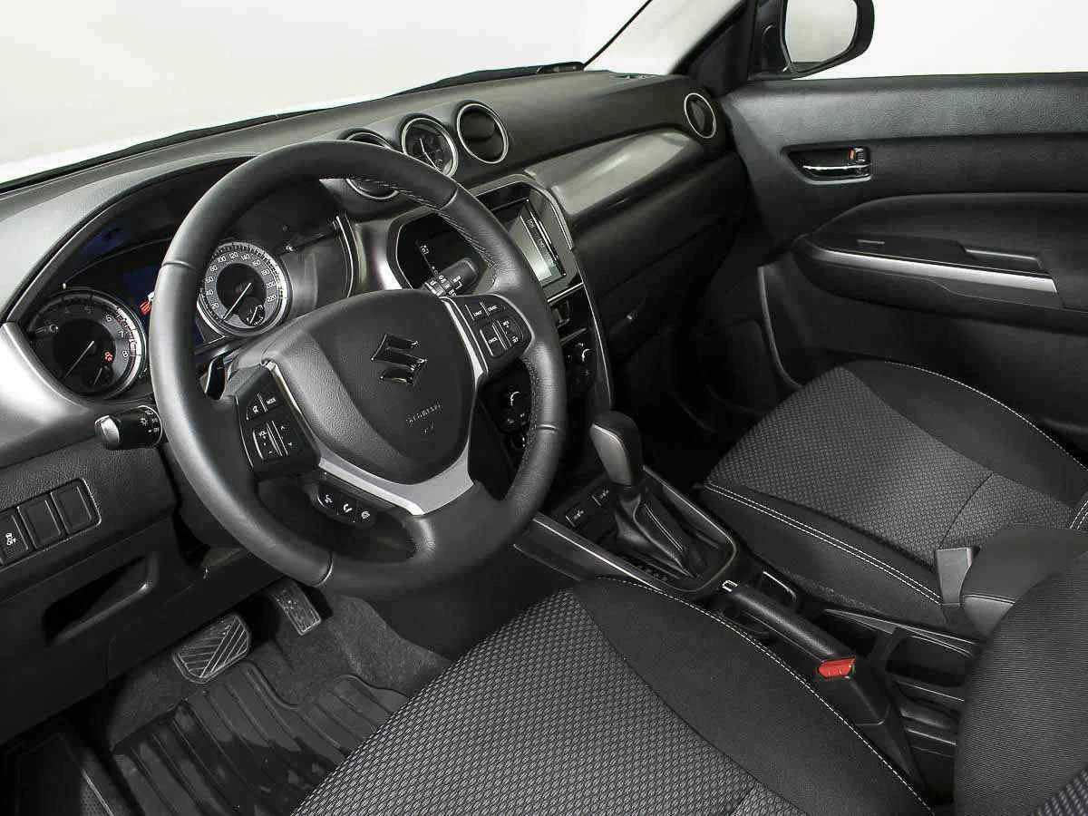 Suzuki Vitara, Белый, 2020, Автоматическая, 117 л.с., цена от 1 685 000 руб.