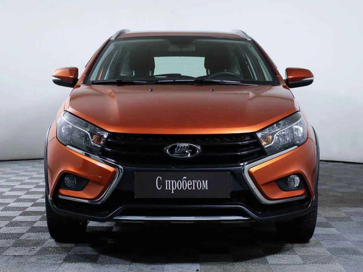 LADA Vesta SW Cross, Оранжевый, 2021, Вариатор, 113 л.с., цена от 963 000 руб.