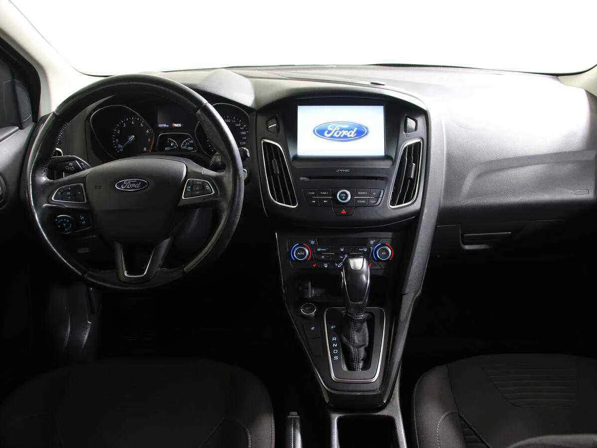 Ford Focus, Синий, 2018, Робот, 105 л.с., цена от 904 000 руб.