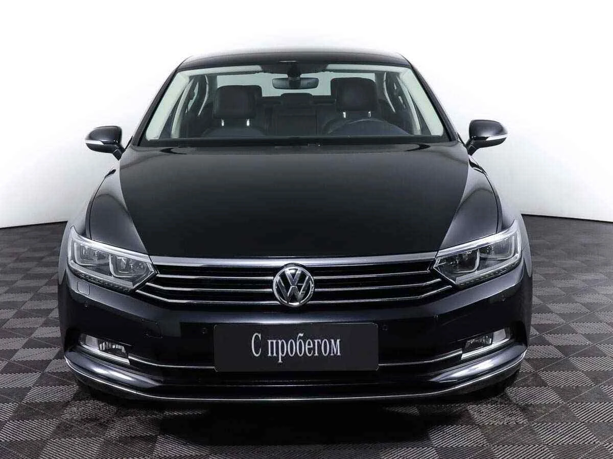 Volkswagen Passat, Черный, 2018, Робот, 180 л.с., цена от 1 390 000 руб.