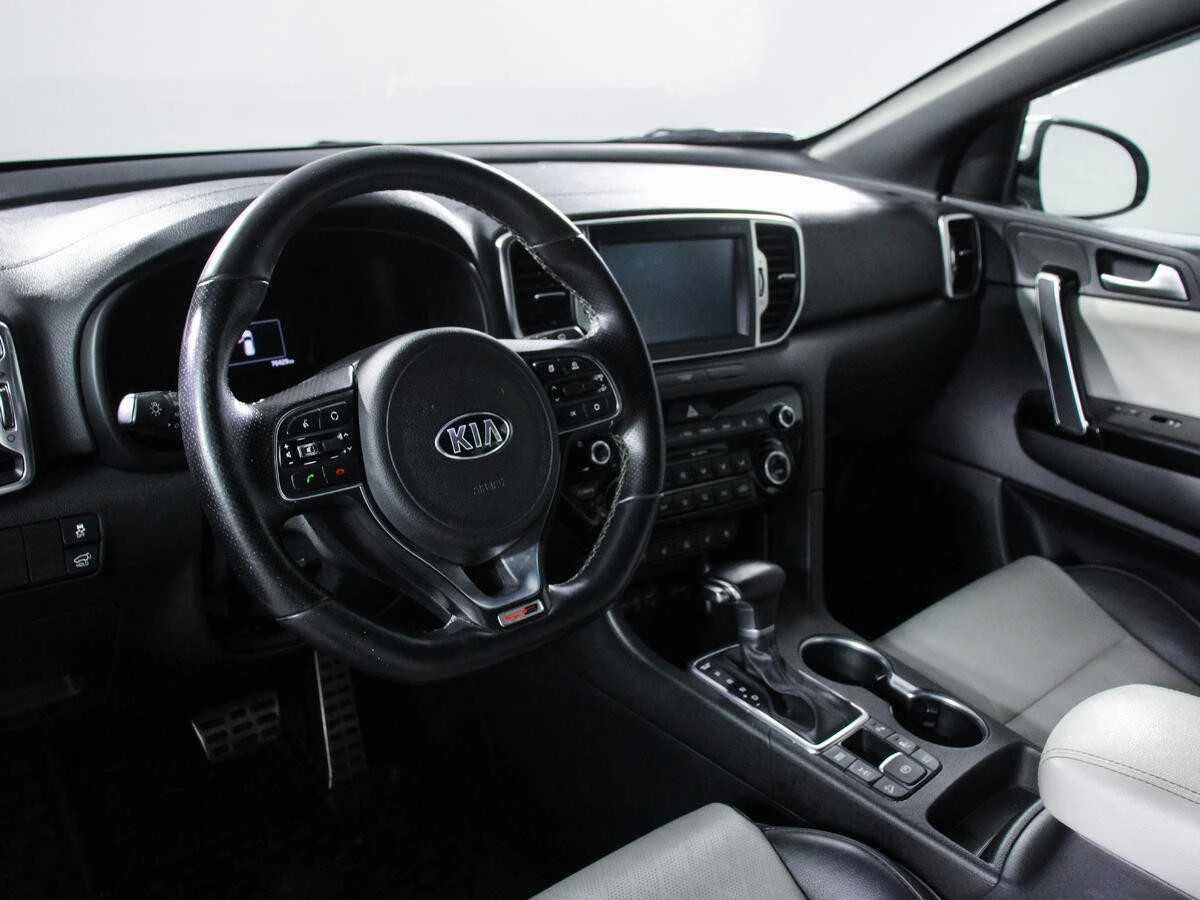 KIA SPORTAGE, Серебряный, 2017, Робот, 177 л.с., цена от 1 472 000 руб.