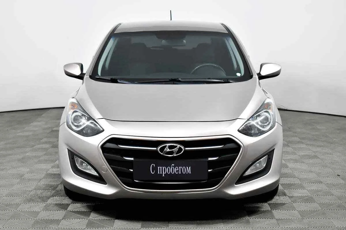 Hyundai i30, Бежевый, 2016, Автоматическая, 130 л.с., цена от 749 000 руб.