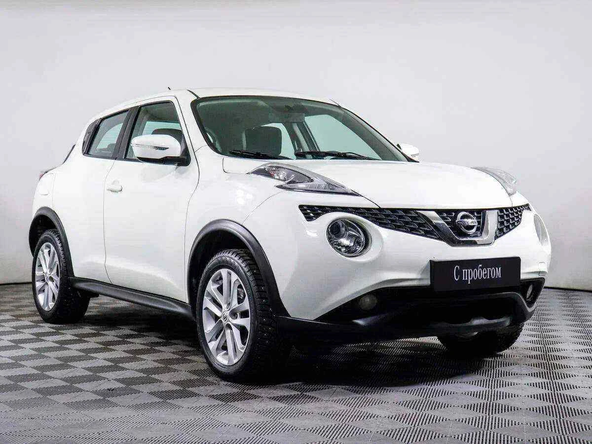 Nissan Juke, Белый, 2014, Вариатор, 117 л.с., цена от 915 000 руб.