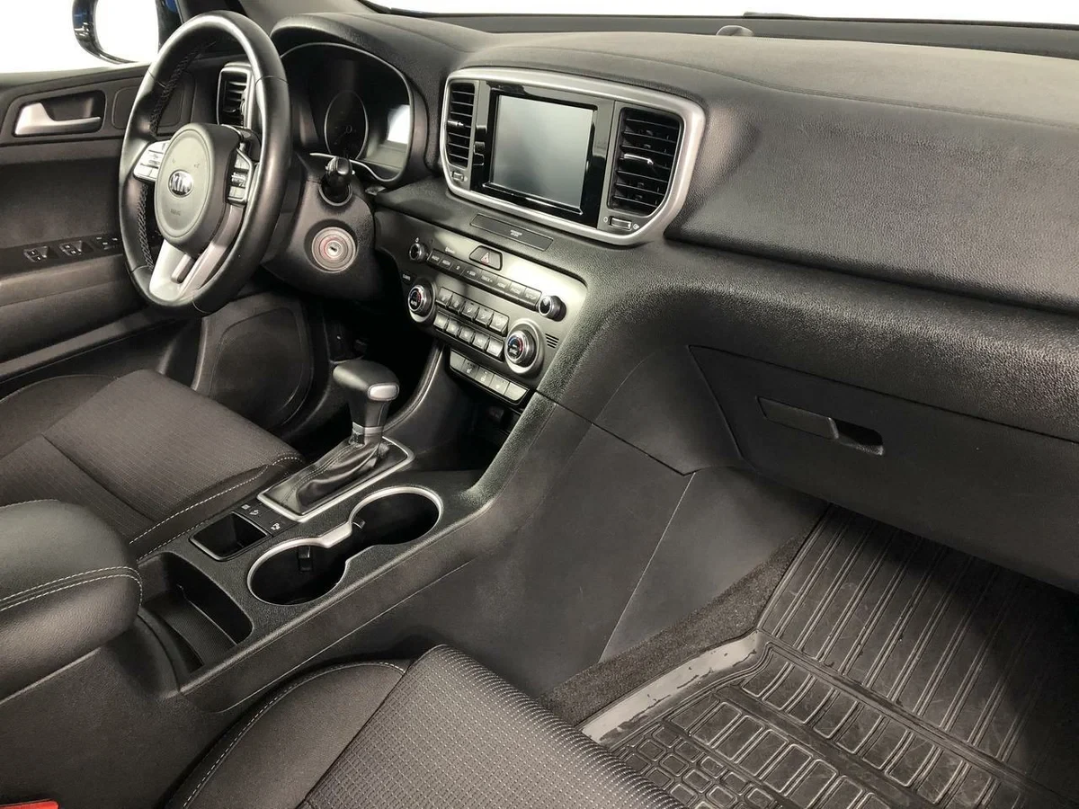 KIA Sportage, Синий, 2018, Автоматическая, 150 л.с., цена от 1 818 000 руб.