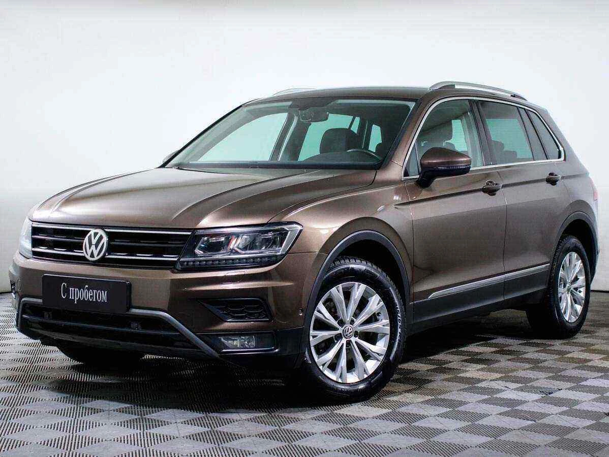 Volkswagen Tiguan, Коричневый, 2018, Робот, 150 л.с., цена от 1 459 000 руб.