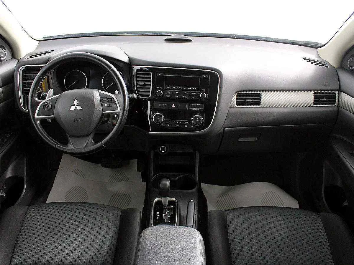 Mitsubishi Outlander, Серебряный, 2012, Вариатор, 146 л.с., цена от 722 000 руб.