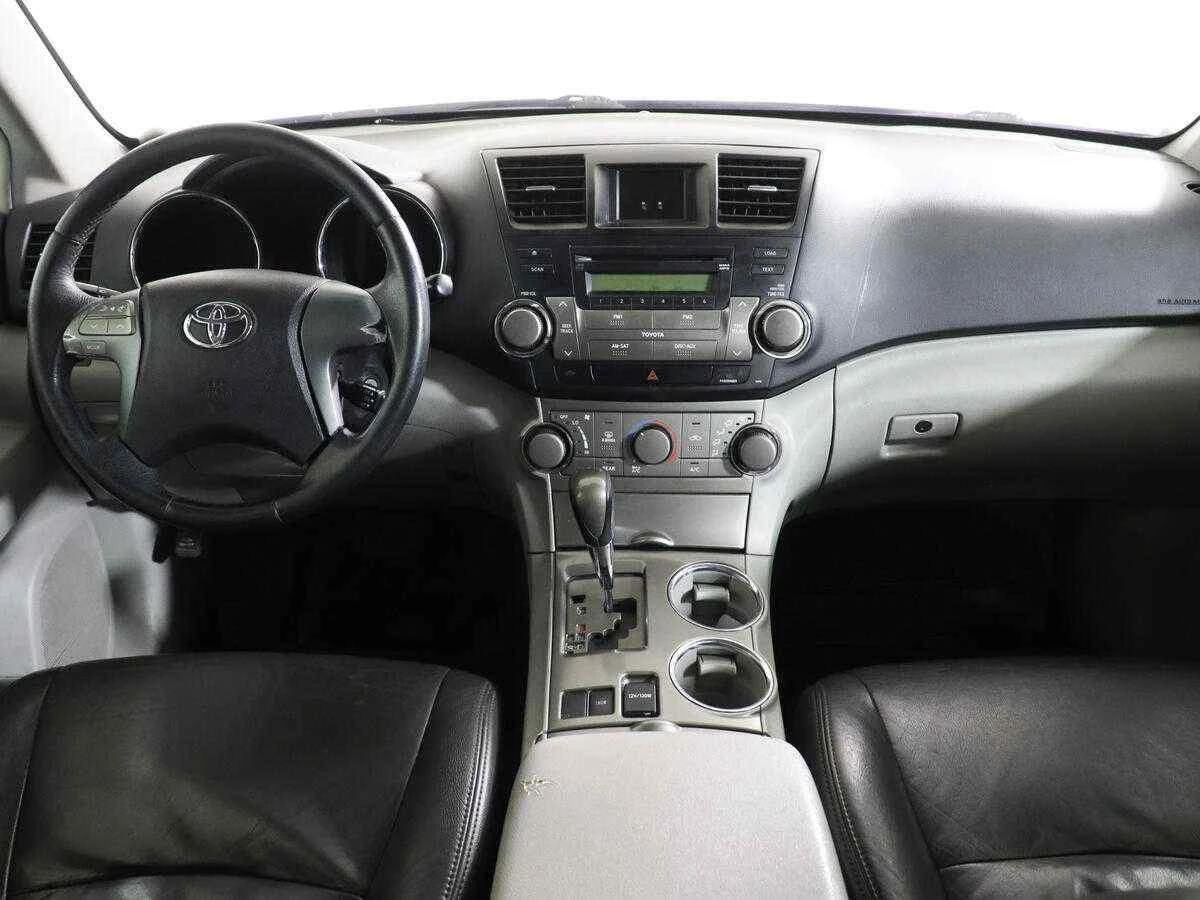 Toyota Highlander, Серебряный, 2010, Автоматическая, 189 л.с., цена от 1 455 000 руб.