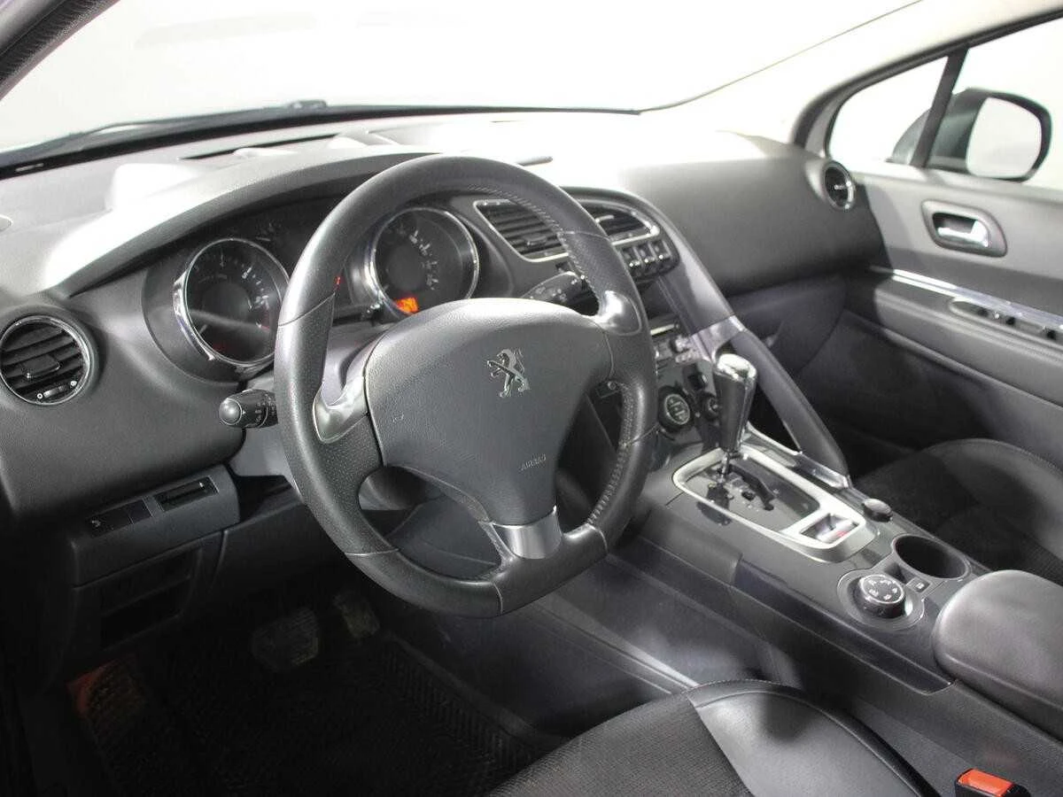 PEUGEOT 3008, Белый, 2014, Автоматическая, 150 л.с., цена от 562 400 руб.