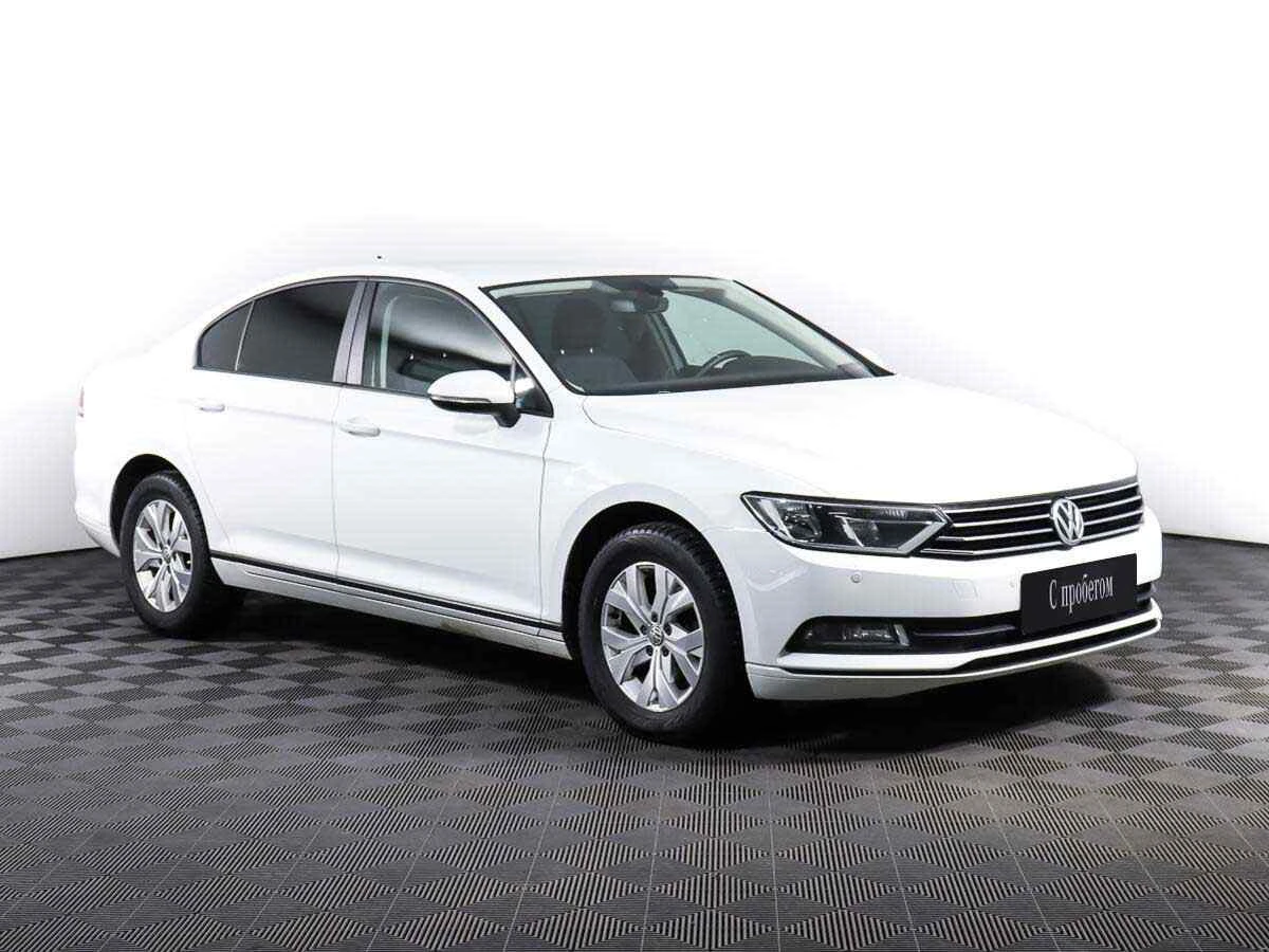 Volkswagen Passat, Белый, 2017, Робот, 150 л.с., цена от 1 215 000 руб.