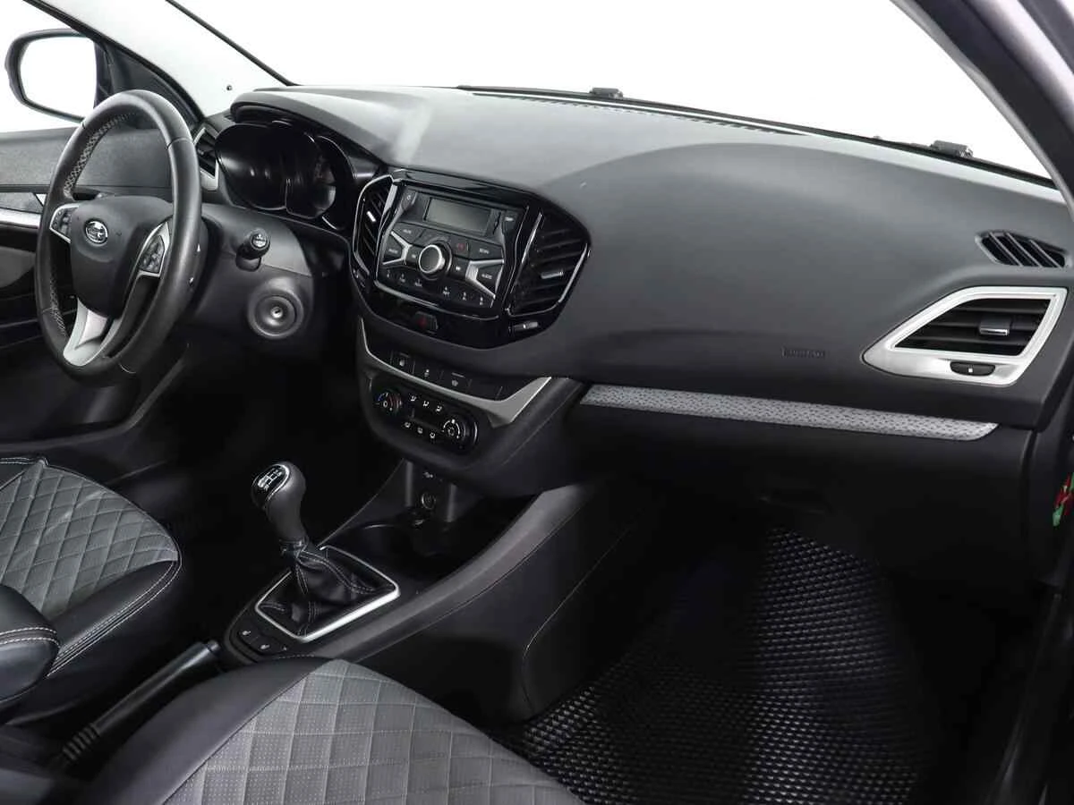 LADA Vesta SW Cross, Серебряный, 2020, Механическая, 122 л.с., цена от 588 000 руб.
