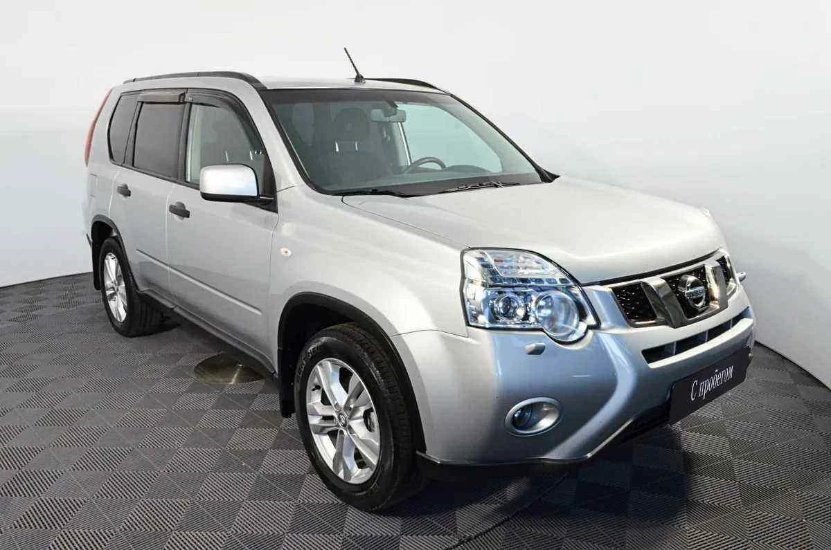 Nissan X-Trail, Серебряный, 2014, Вариатор, 141 л.с., цена от 919 000 руб.