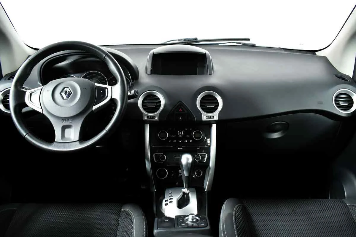 Renault Koleos, Коричневый, 2014, Вариатор, 171 л.с., цена от 758 000 руб.