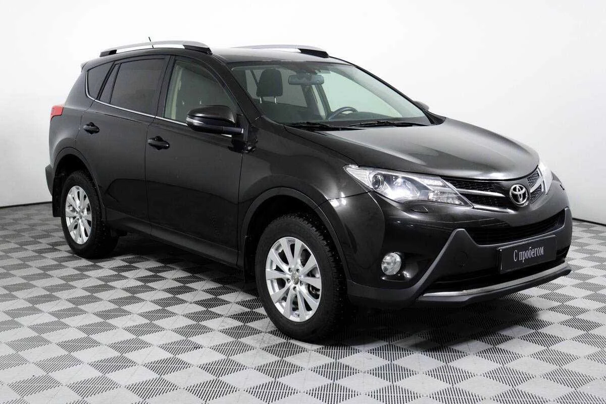TOYOTA RAV4, Черный, 2014, Вариатор, 129 л.с., цена от 1 408 000 руб.