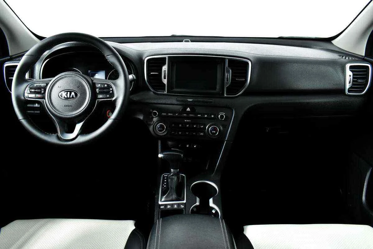 KIA Sportage, Белый, 2017, Автоматическая, 150 л.с., цена от 1 235 000 руб.