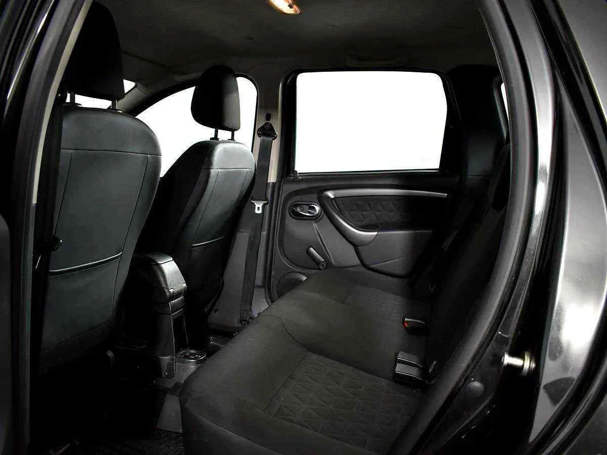 Renault Duster, Черный, 2015, Механическая, 109 л.с., цена от 849 000 руб.