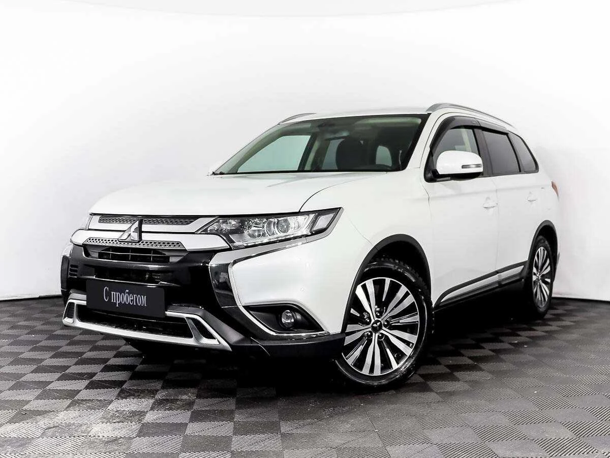 MITSUBISHI OUTLANDER, Белый, 2019, Вариатор, 146 л.с., цена от 1 504 000 руб.