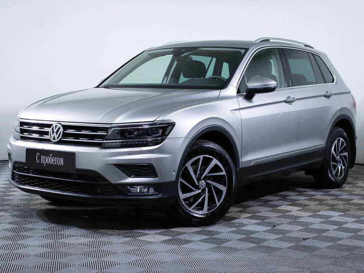 Volkswagen Tiguan, Серебряный, 2018, Робот, 150 л.с., цена от 1 453 000 руб.