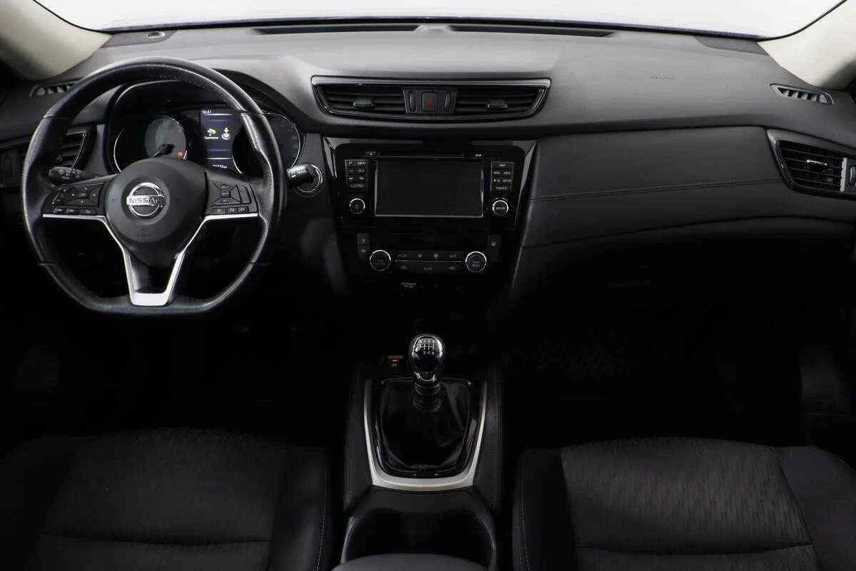 Nissan X-Trail, Зеленый, 2019, Механическая, 130 л.с., цена от 1 816 000 руб.