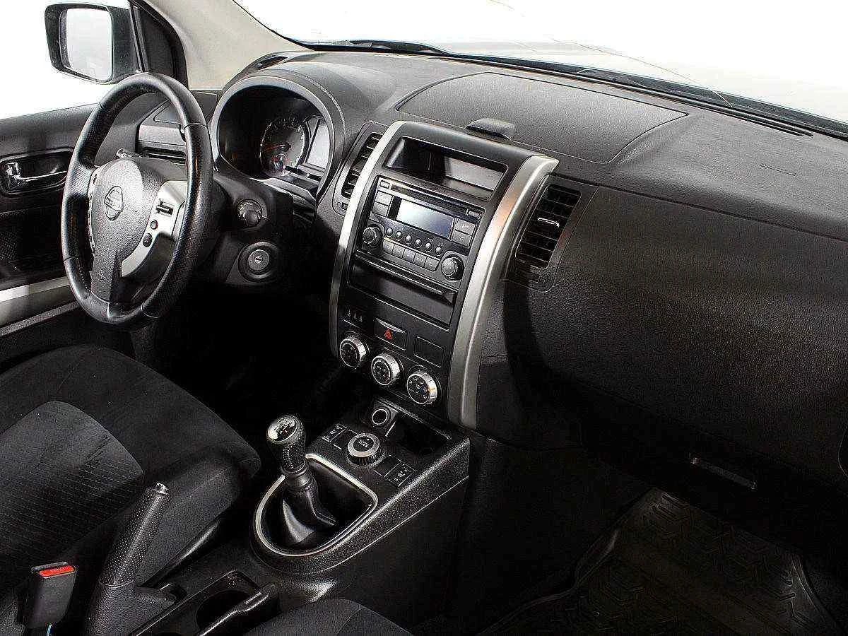 Nissan X-Trail, Серый, 2014, Механическая, 141 л.с., цена от 907 000 руб.