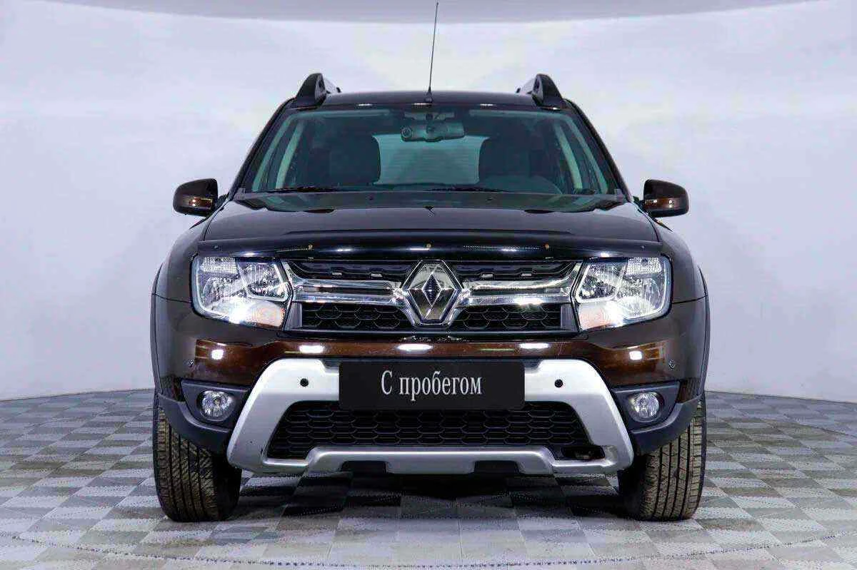 Renault Duster, Коричневый, 2016, Механическая, 114 л.с., цена от 1 134 000 руб.