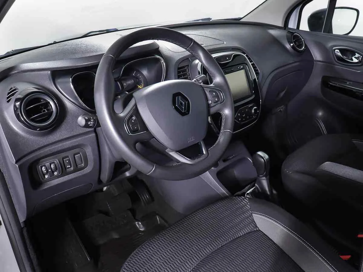 Renault Kaptur, Белый, 2016, Вариатор, 114 л.с., цена от 664 000 руб.