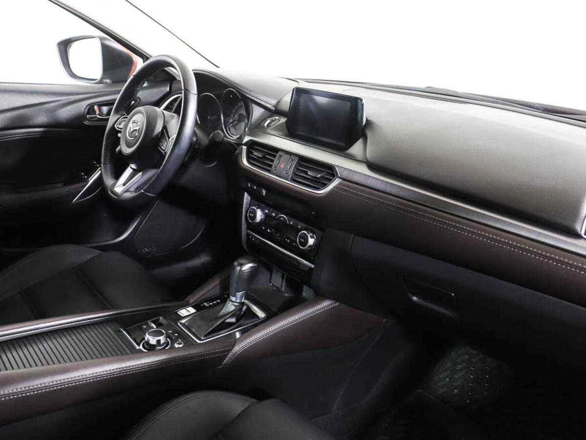 Mazda 6, Красный, 2018, Автоматическая, 192 л.с., цена от 1 232 000 руб.