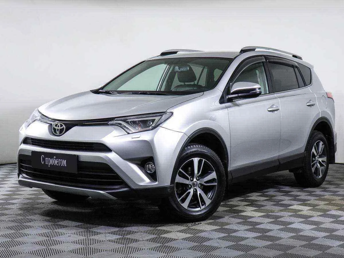 Toyota RAV 4, Серебряный, 2017, Автоматическая, 150 л.с., цена от 1 770 000 руб.