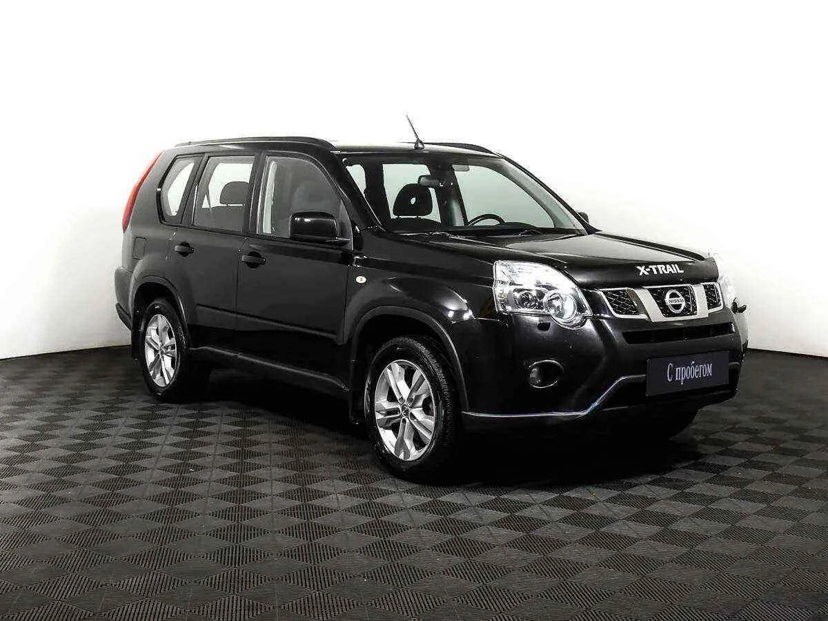 Nissan X-Trail, Черный, 2014, Механическая, 150 л.с., цена от 850 000 руб.