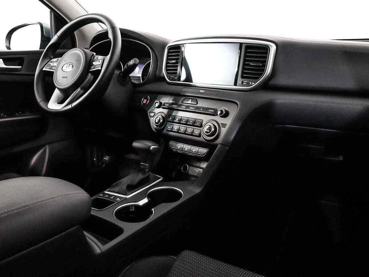 KIA Sportage, Серый, 2023, Автоматическая, 150 л.с., цена от 2 486 000 руб.