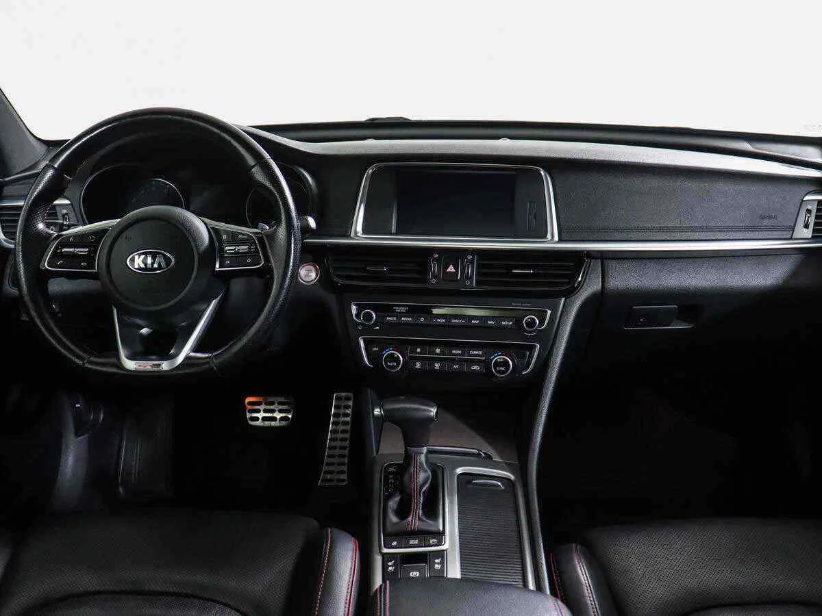 KIA Optima, Белый, 2018, Автоматическая, 188 л.с., цена от 1 310 000 руб.
