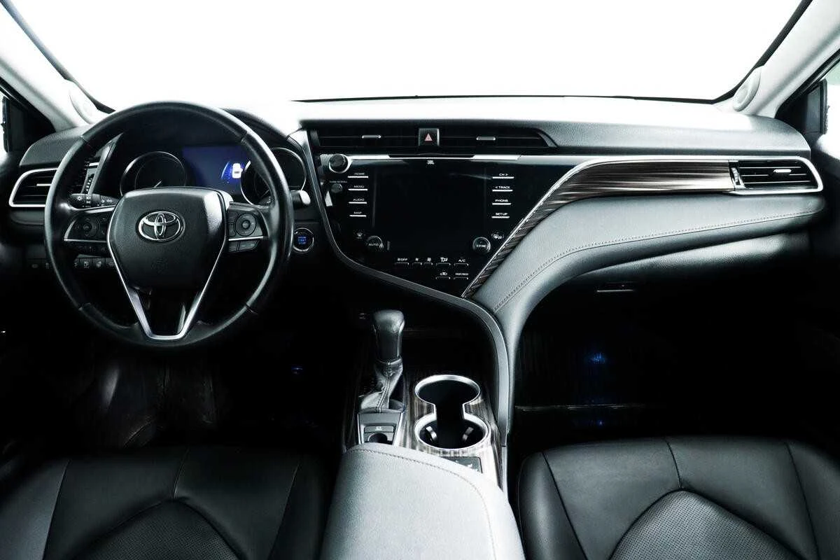 TOYOTA CAMRY, Белый, 2019, Автоматическая, 249 л.с., цена от 2 144 000 руб.
