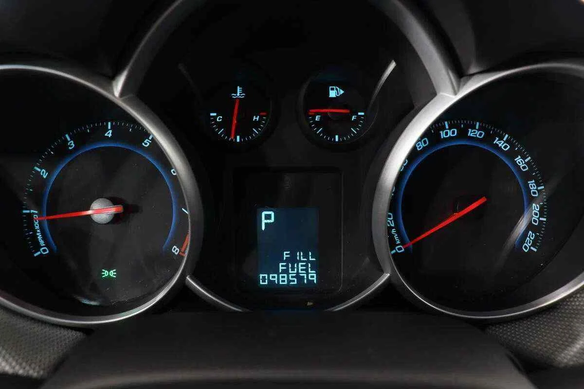 Chevrolet Cruze, Серый, 2013, Автоматическая, 141 л.с., цена от 440 480 руб.