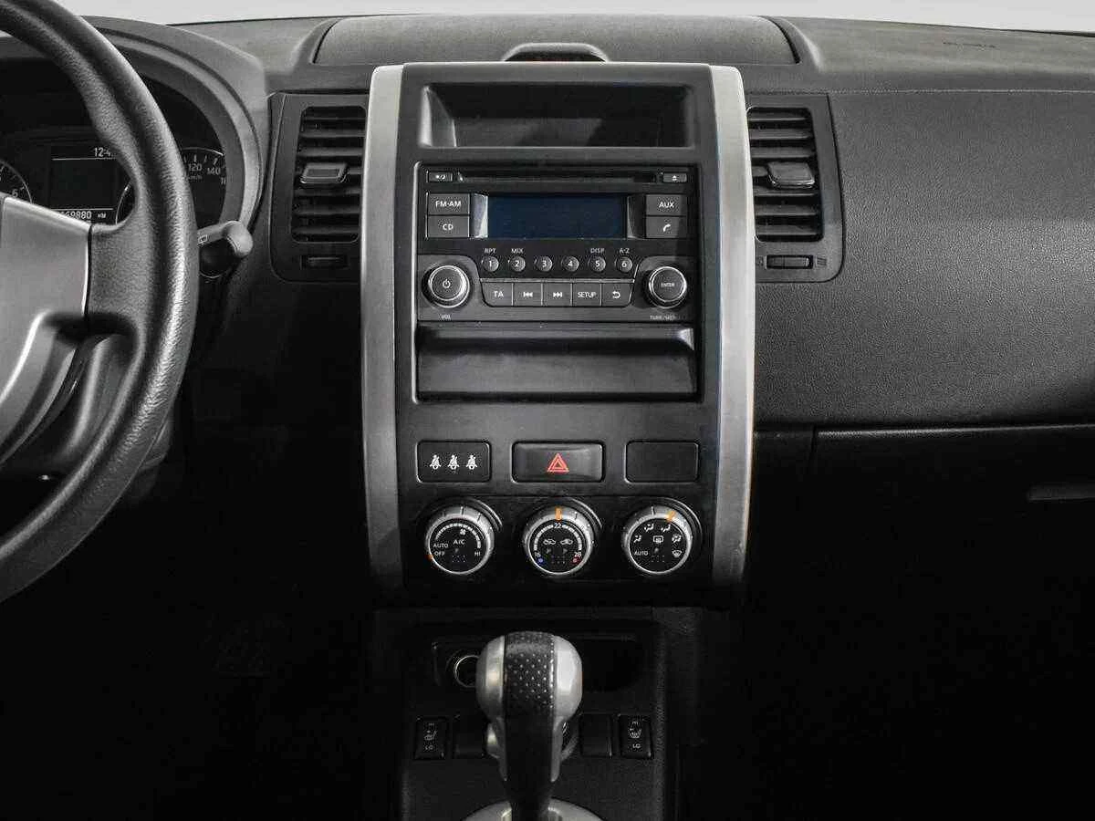 Nissan X-Trail, Серебряный, 2012, Вариатор, 141 л.с., цена от 736 500 руб.