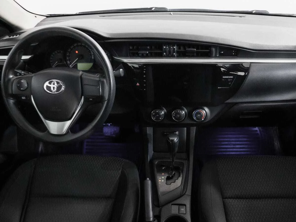 TOYOTA COROLLA, Черный, 2013, Вариатор, 122 л.с., цена от 704 000 руб.