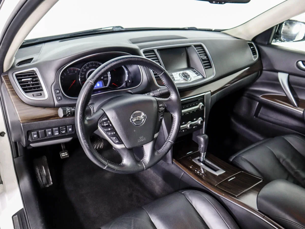 Nissan Teana, Белый, 2011, Вариатор, 167 л.с., цена от 566 500 руб.