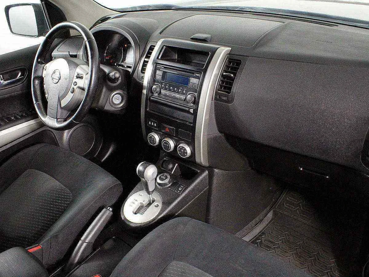 Nissan X-Trail, Черный, 2013, Автоматическая, 150 л.с., цена от 1 092 000 руб.