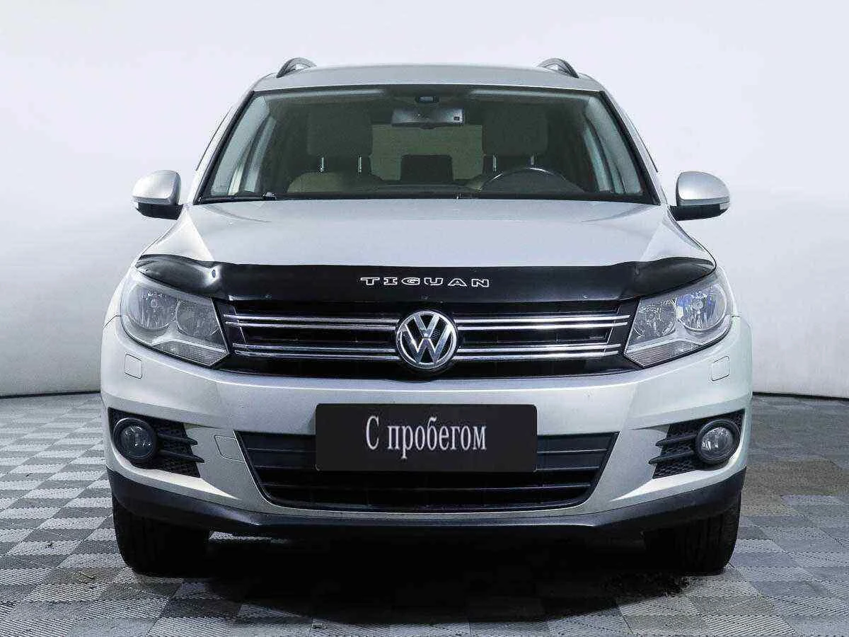 Volkswagen Tiguan, Серебряный, 2013, Механическая, 122 л.с., цена от 466 000 руб.