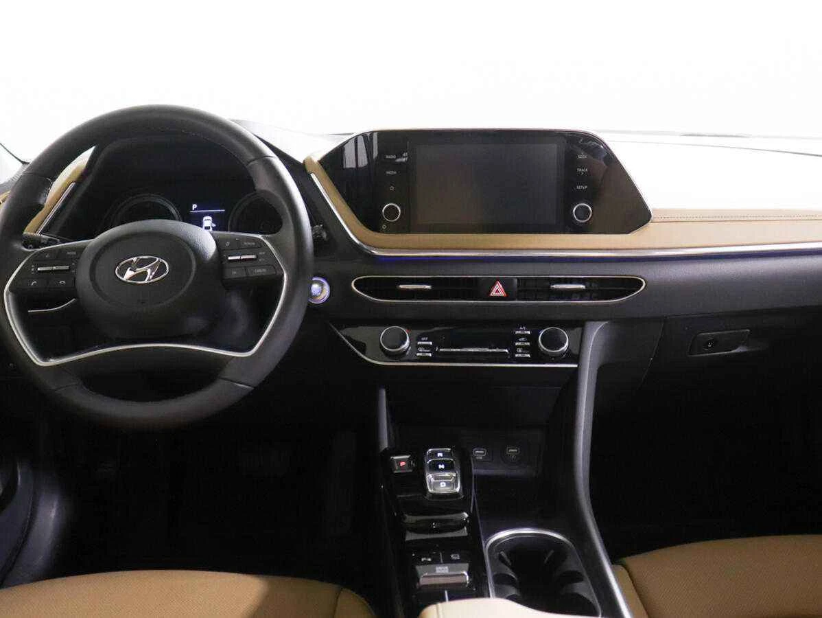 Hyundai Sonata, Серый, 2023, Автоматическая, 160 л.с., цена от 2 349 000 руб.