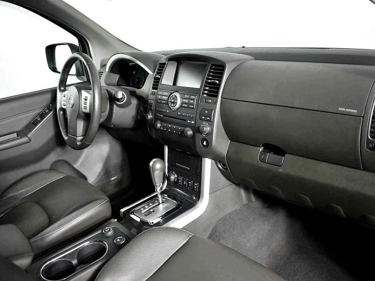 Nissan Pathfinder, Серебряный, 2012, Автоматическая, 190 л.с., цена от 1 132 000 руб.