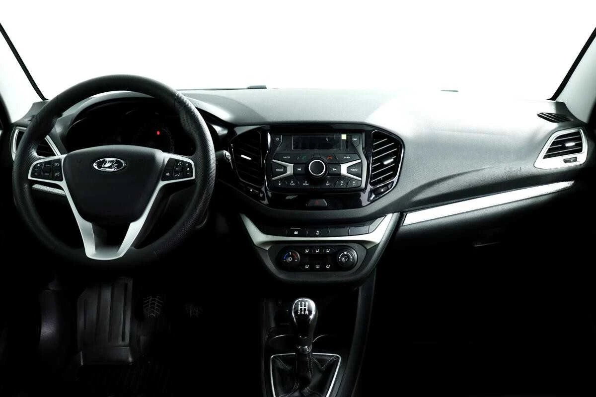 LADA VESTA SW CROSS, Серый, 2021, Механическая, 122 л.с., цена от 902 400 руб.