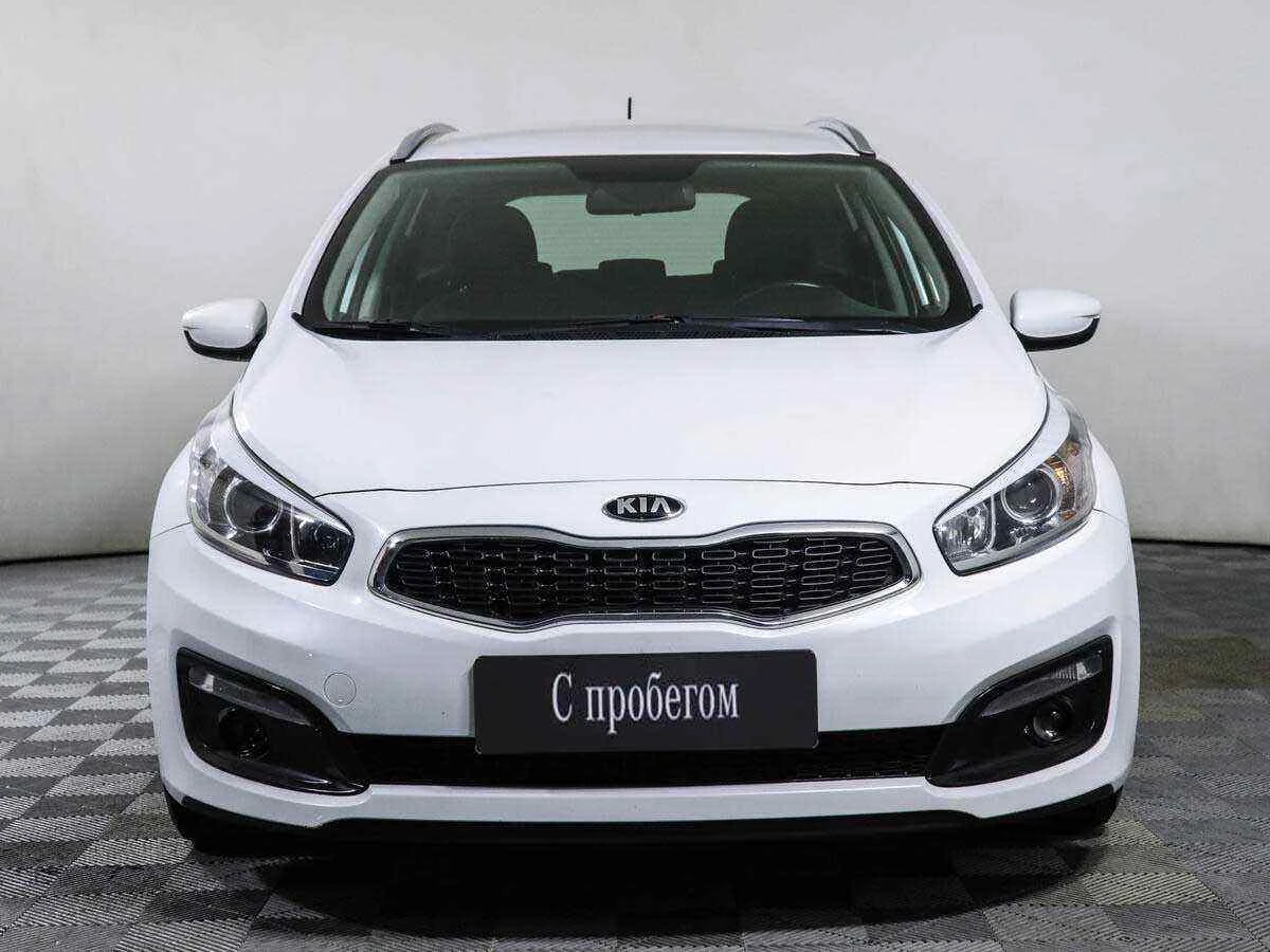 KIA Ceed, Белый, 2018, Автоматическая, 130 л.с., цена от 985 000 руб.