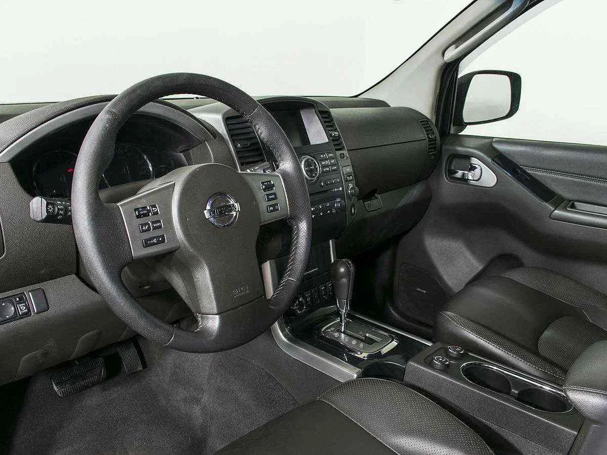 Nissan Pathfinder, Синий, 2011, Автоматическая, 190 л.с., цена от 870 000 руб.