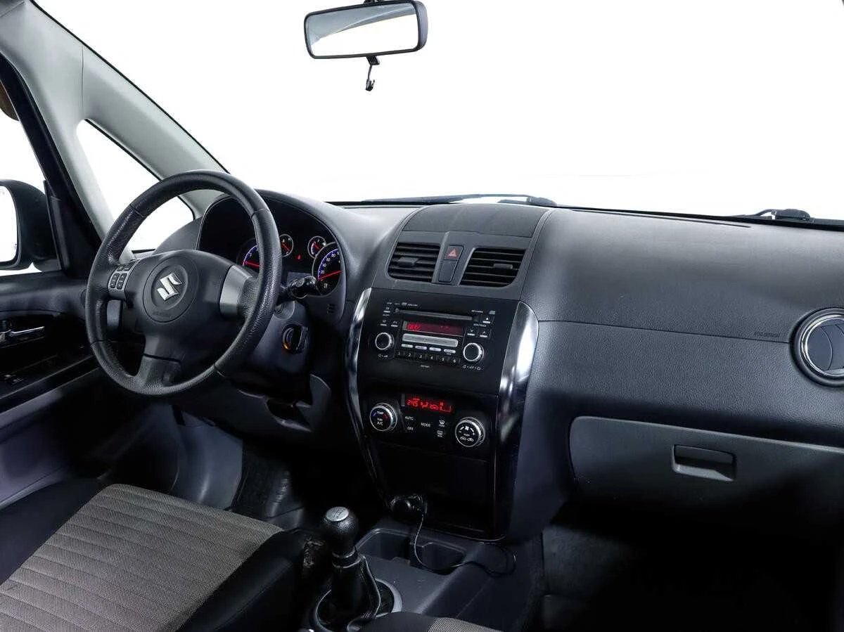SUZUKI SX4, Серый, 2011, Механическая, 112 л.с., цена от 594 400 руб.