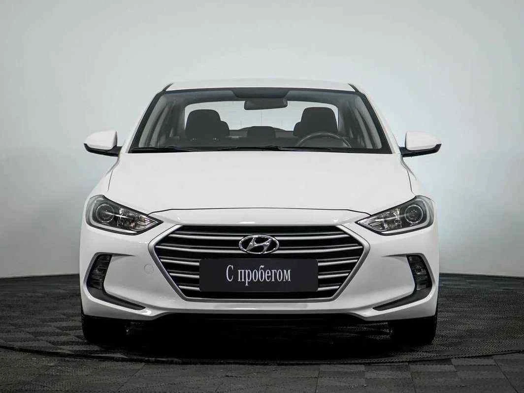 Hyundai Elantra, Белый, 2017, Механическая, 128 л.с., цена от 904 000 руб.