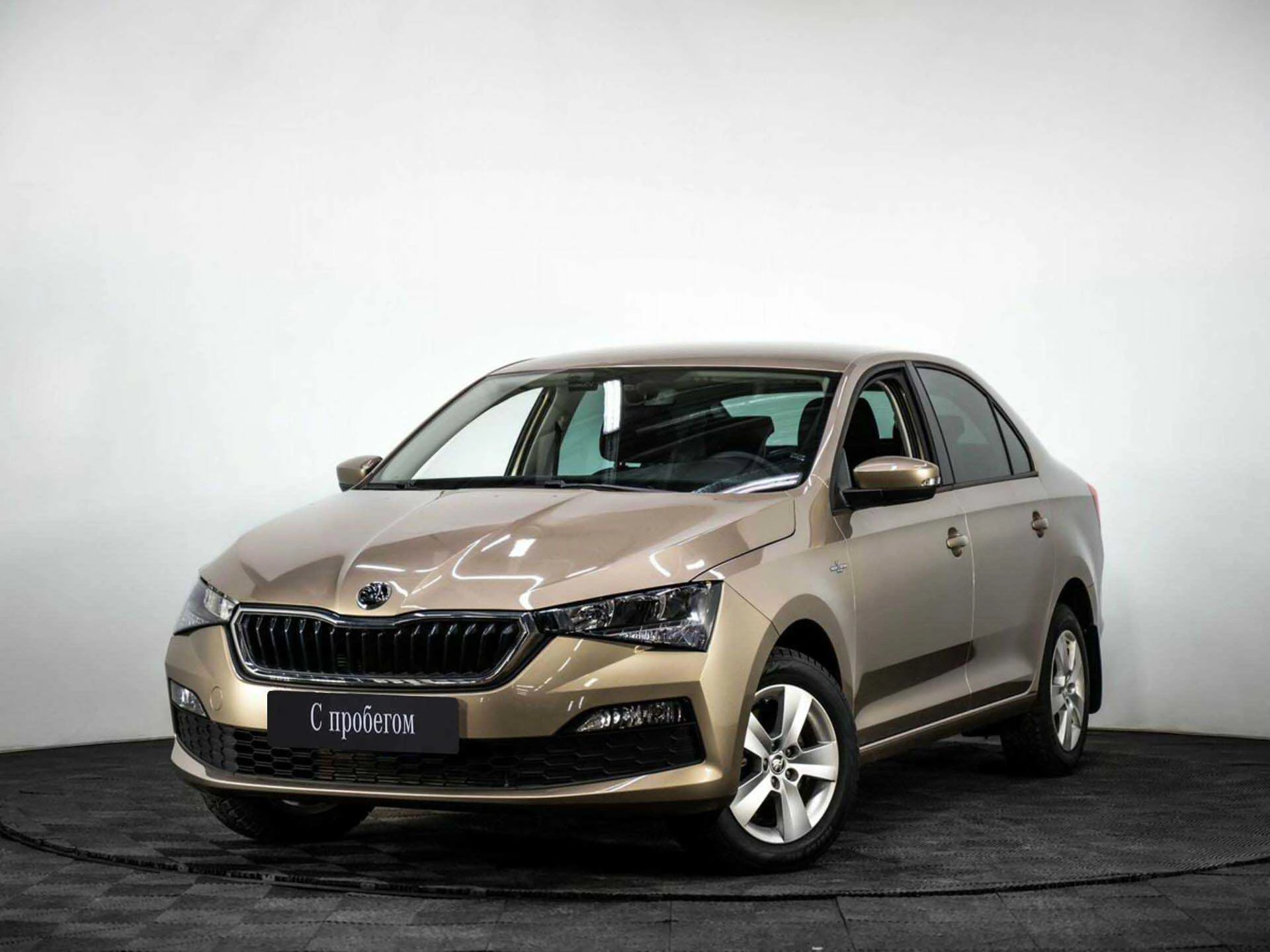 SKODA RAPID, Бежевый, 2022, Автоматическая, 110 л.с., цена от 1 209 600 руб.