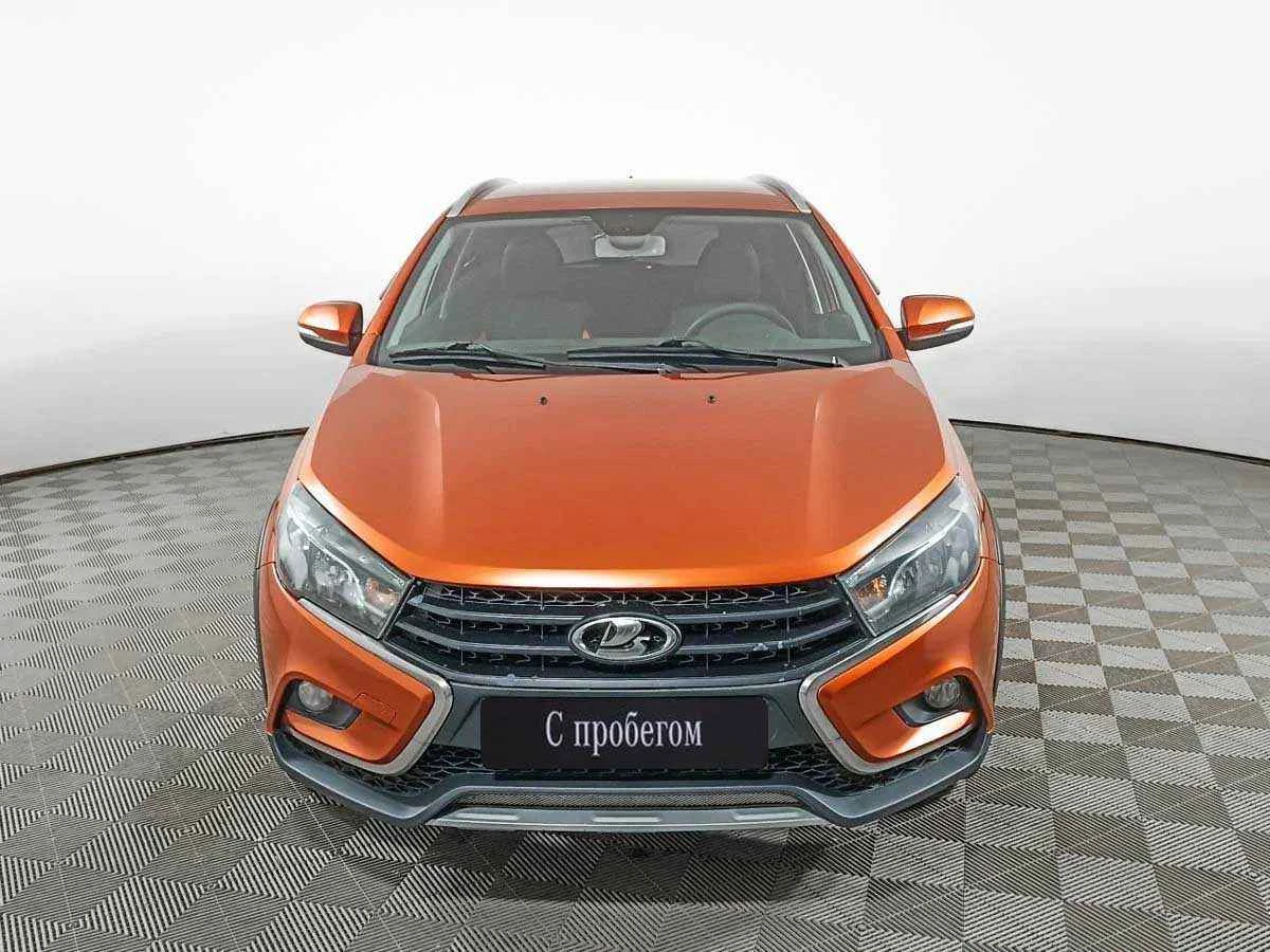 LADA Vesta SW Cross, Оранжевый, 2018, Механическая, 122 л.с., цена от 605 000 руб.