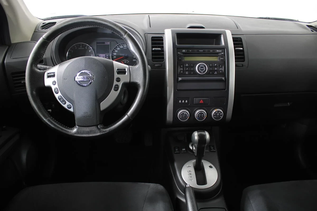 Nissan X-Trail, Серебряный, 2011, Вариатор, 141 л.с., цена от 699 000 руб.