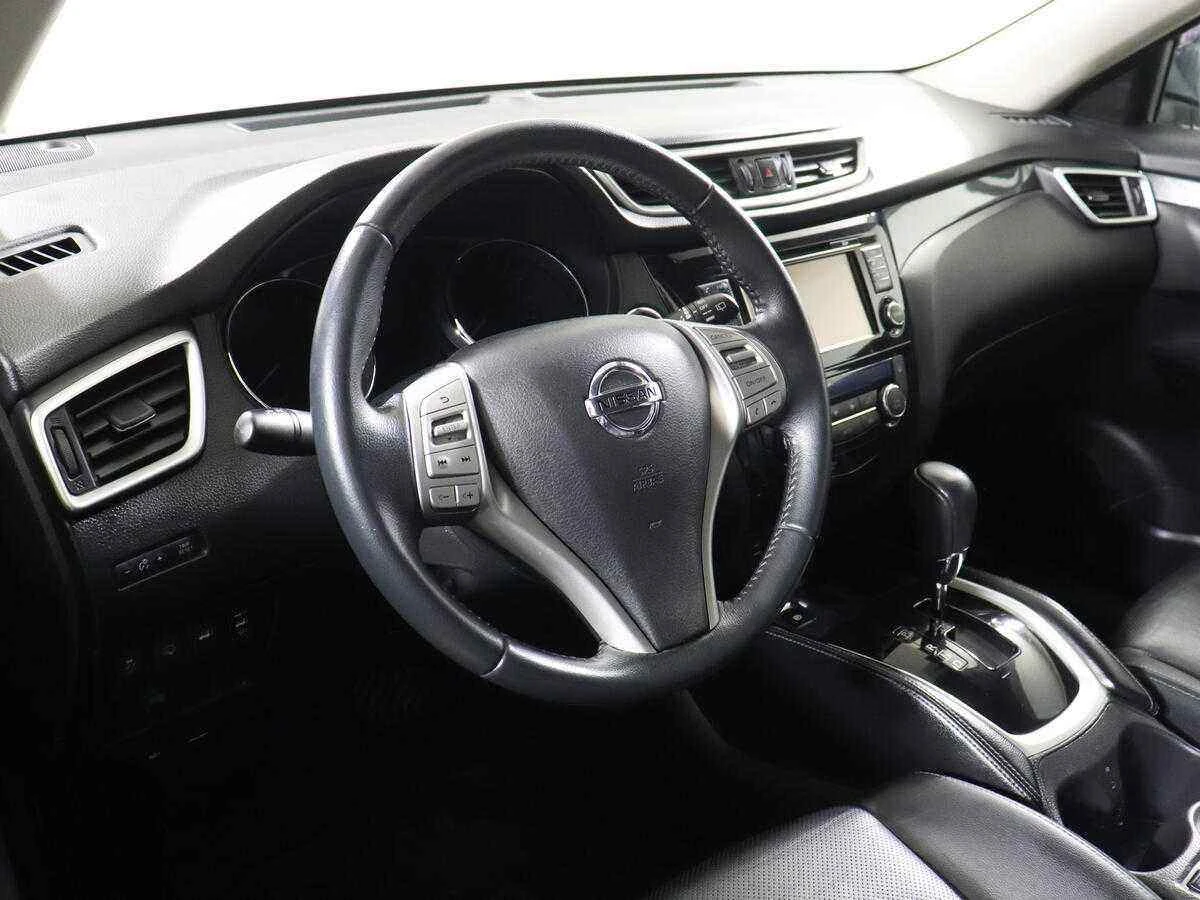 Nissan X-Trail, Серебряный, 2016, Вариатор, 144 л.с., цена от 1 379 000 руб.